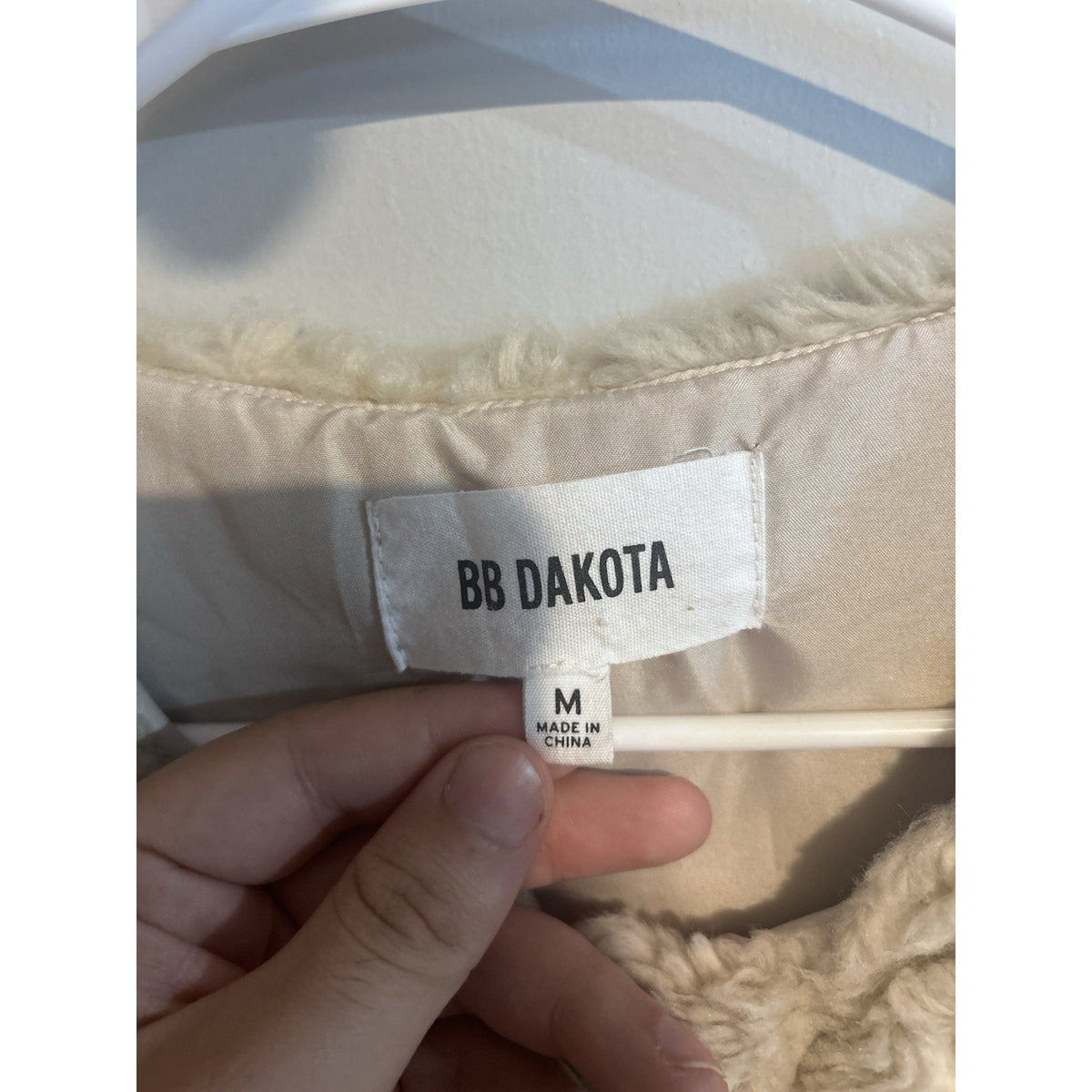 BB Dakota Womens Faux Fur Lined Sleeveless Vest Beige Size M BG31538