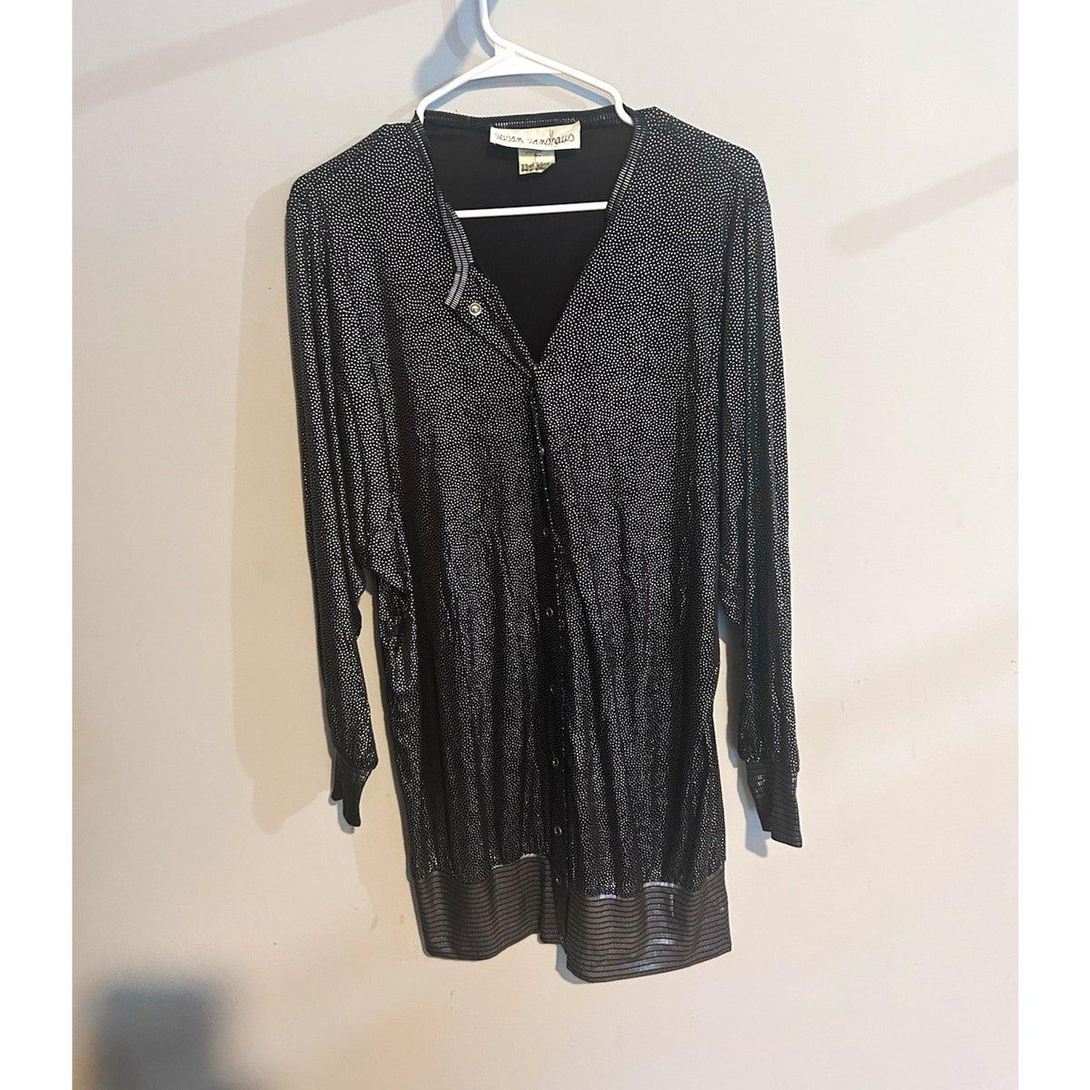 Susan Sandhaus Black & White Polka Dot Button-Front V-Neck LS Blouse M