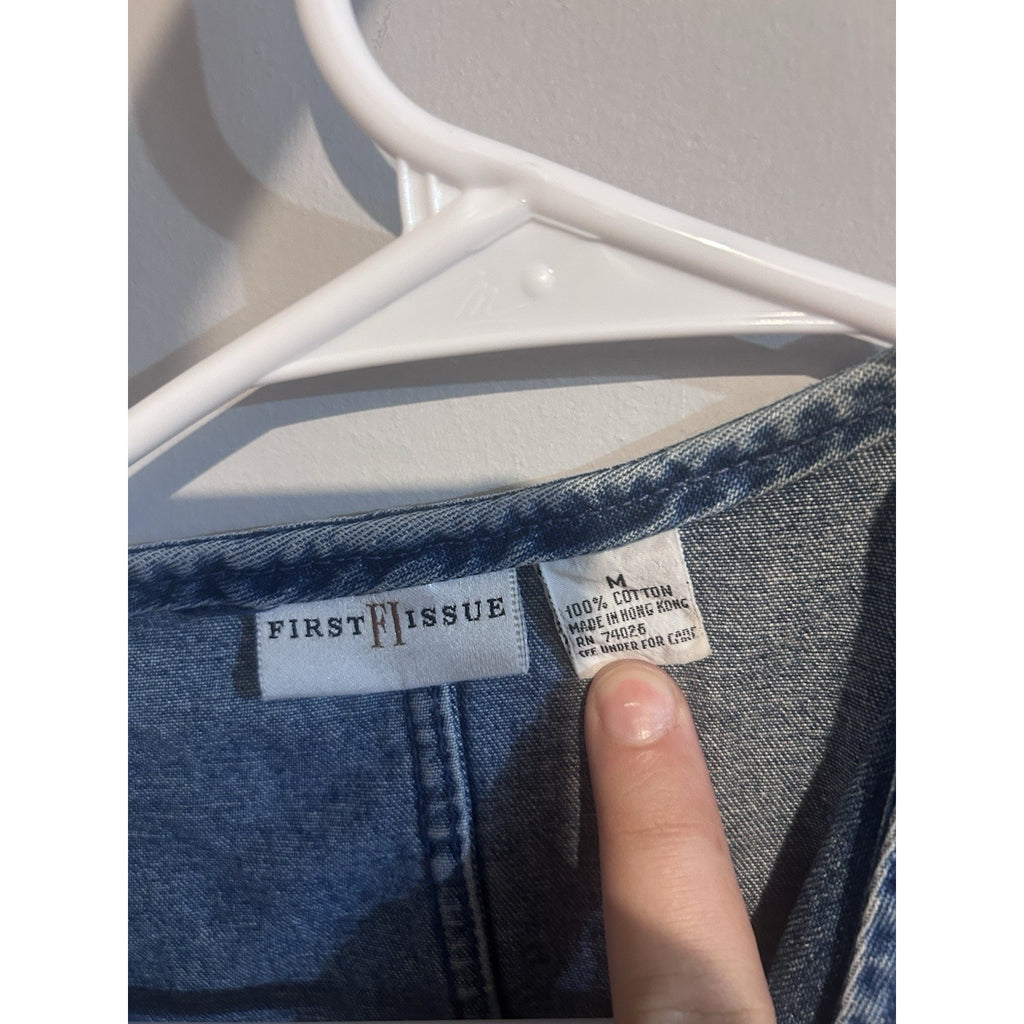 First Issue Womens Y2K Blue Denim Vest Size M Sleeveless Button Pockets