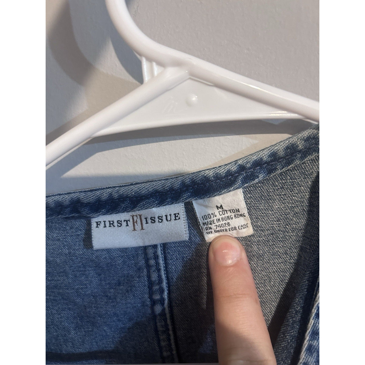 First Issue Womens Y2K Blue Denim Vest Size M Sleeveless Button Pockets