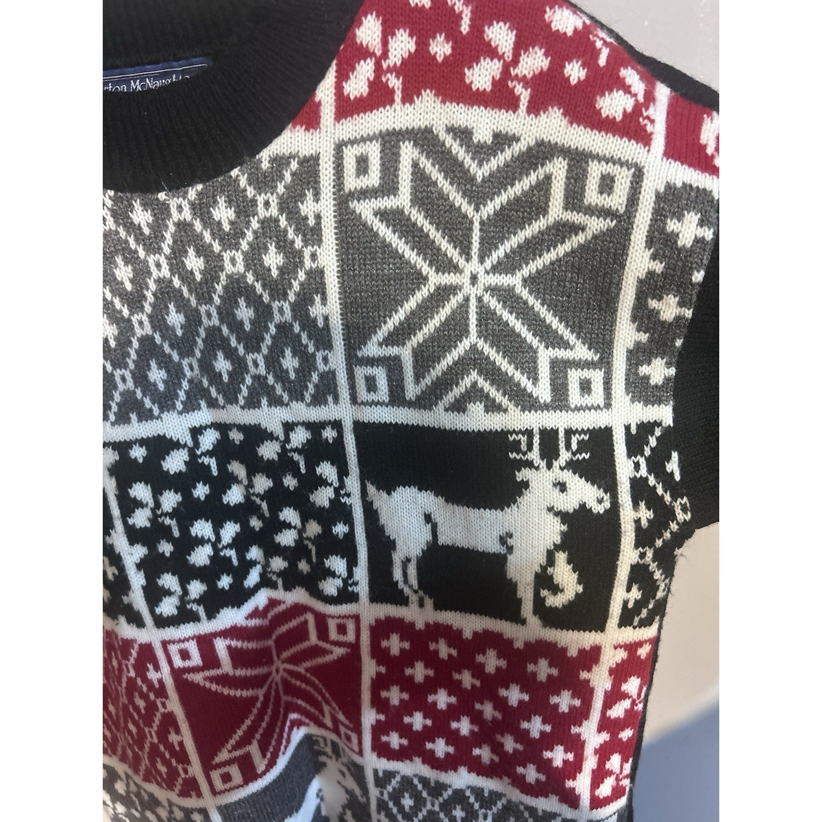 Norton McNaughton Women’s Christmas Fair Isle Reindeer Knit Crew Pullover S