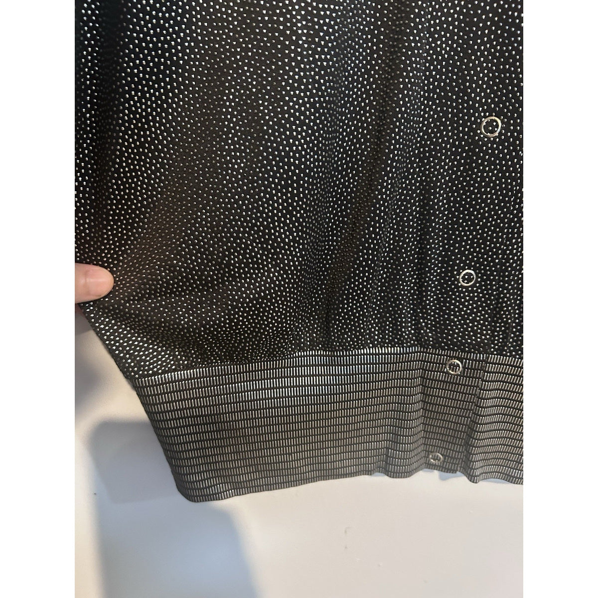 Susan Sandhaus Black & White Polka Dot Button-Front V-Neck LS Blouse M