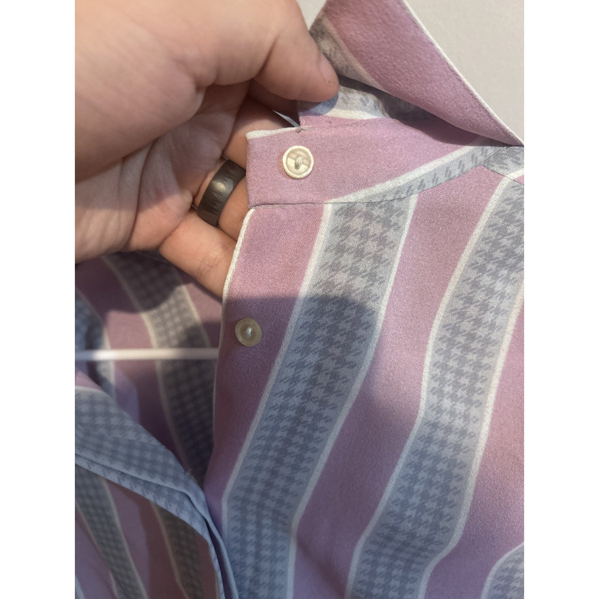 Cripo Sportive Women's 44 Button Down Vertical Stripe 100% Polyester Top