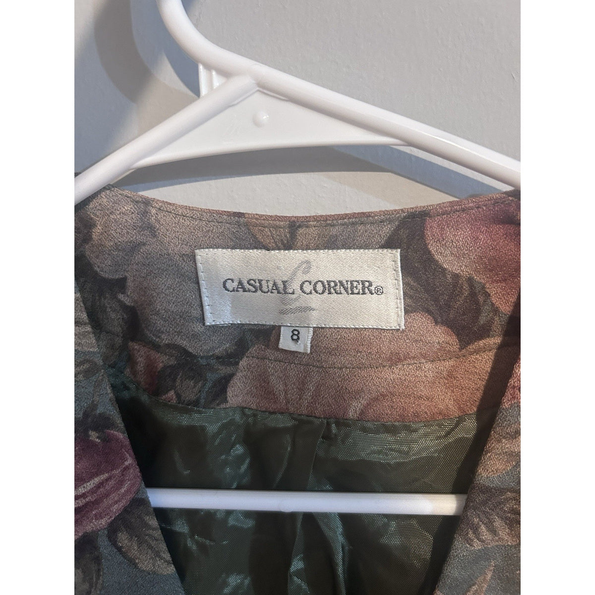 Casual Corner Womens Floral Tapestry Button Front Lined Blazer Gray Size 8