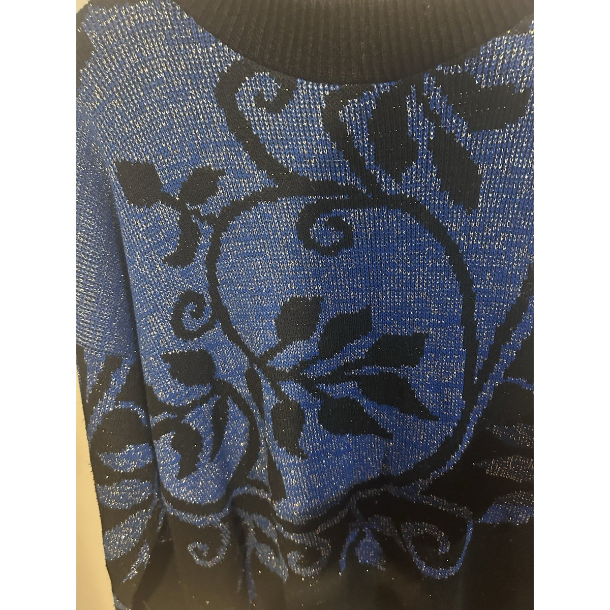 New Dorsey Black/Blue Floral Metallic Knit Crew Pullover Sweater M/L