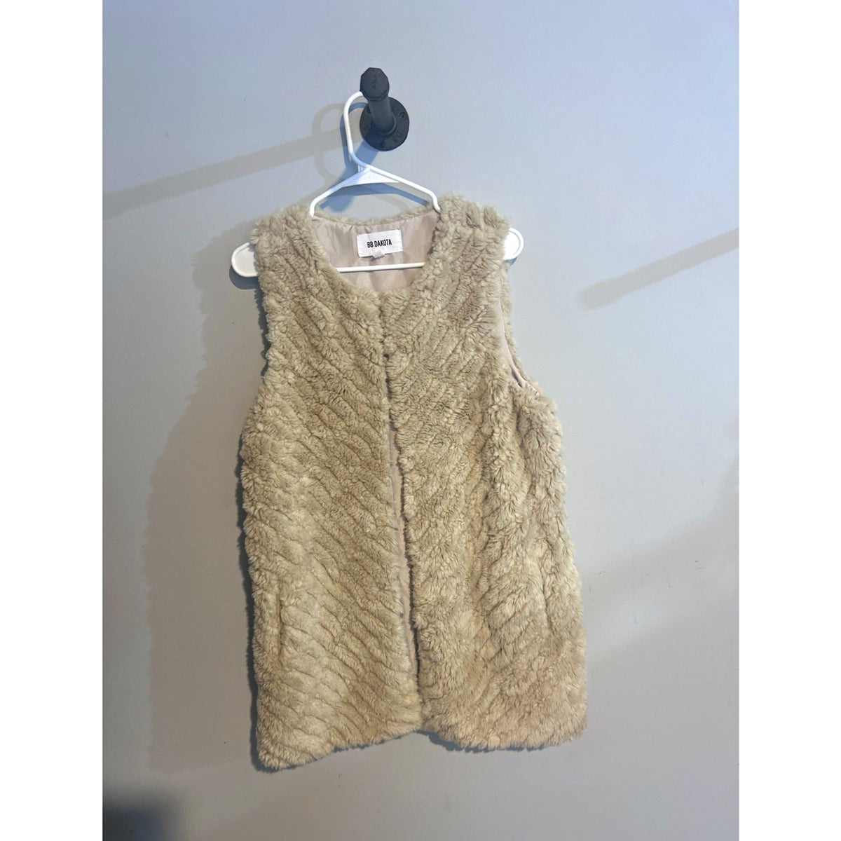 BB Dakota Womens Faux Fur Lined Sleeveless Vest Beige Size M BG31538