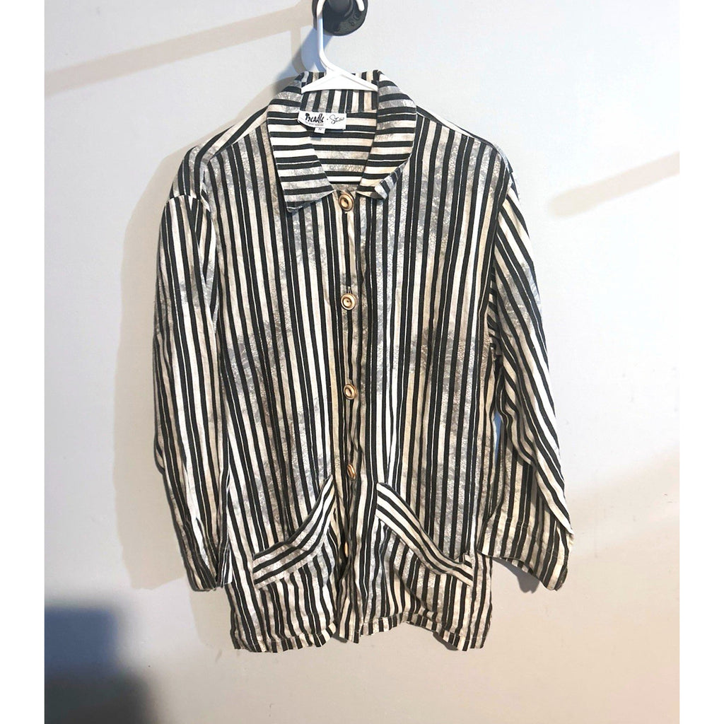 Perelle Studio Design Room Women’s Striped Collared LS Button-Up Pockets Sz S