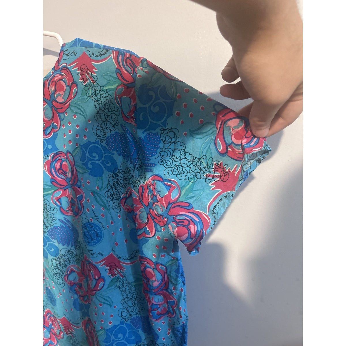 CLIO Women’s Blue Pink Floral Chiffon Blouse SS Round Neck Button Top Sz L