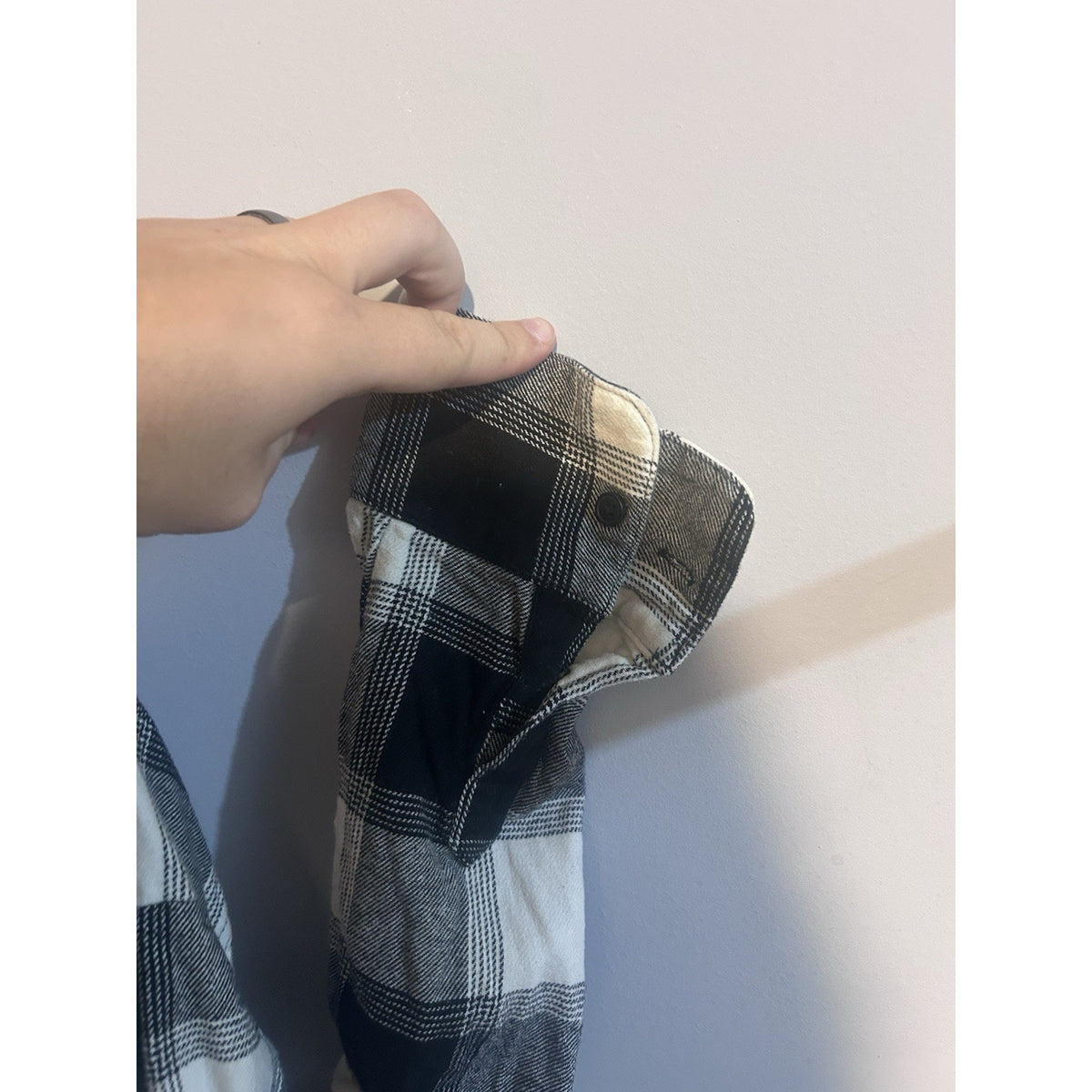 Old Navy The Boyfriend Shirt Flannel Plaid Button-Up Black/White/Gray XL