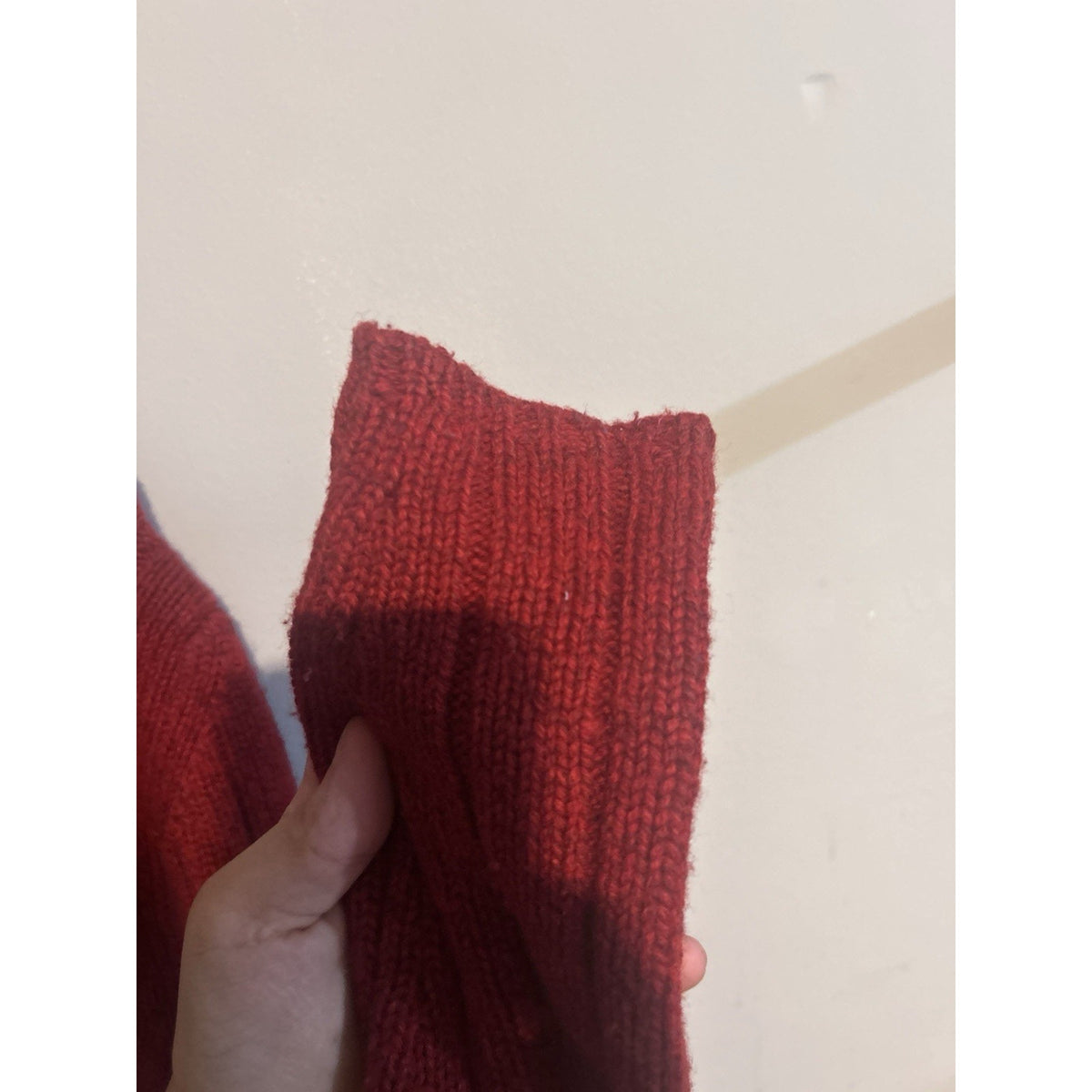 Abercrombie & Fitch Men's Red Cable Knit Pullover Sweater Size L