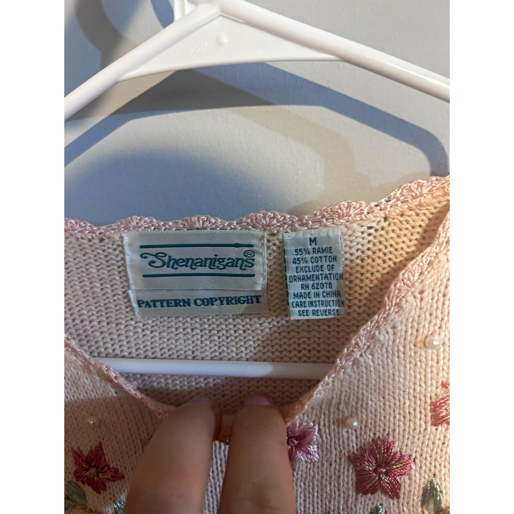 Shenanigans Women’s Beige Knit Crew Neck Floral Embroidered Beaded Sweater M VTG