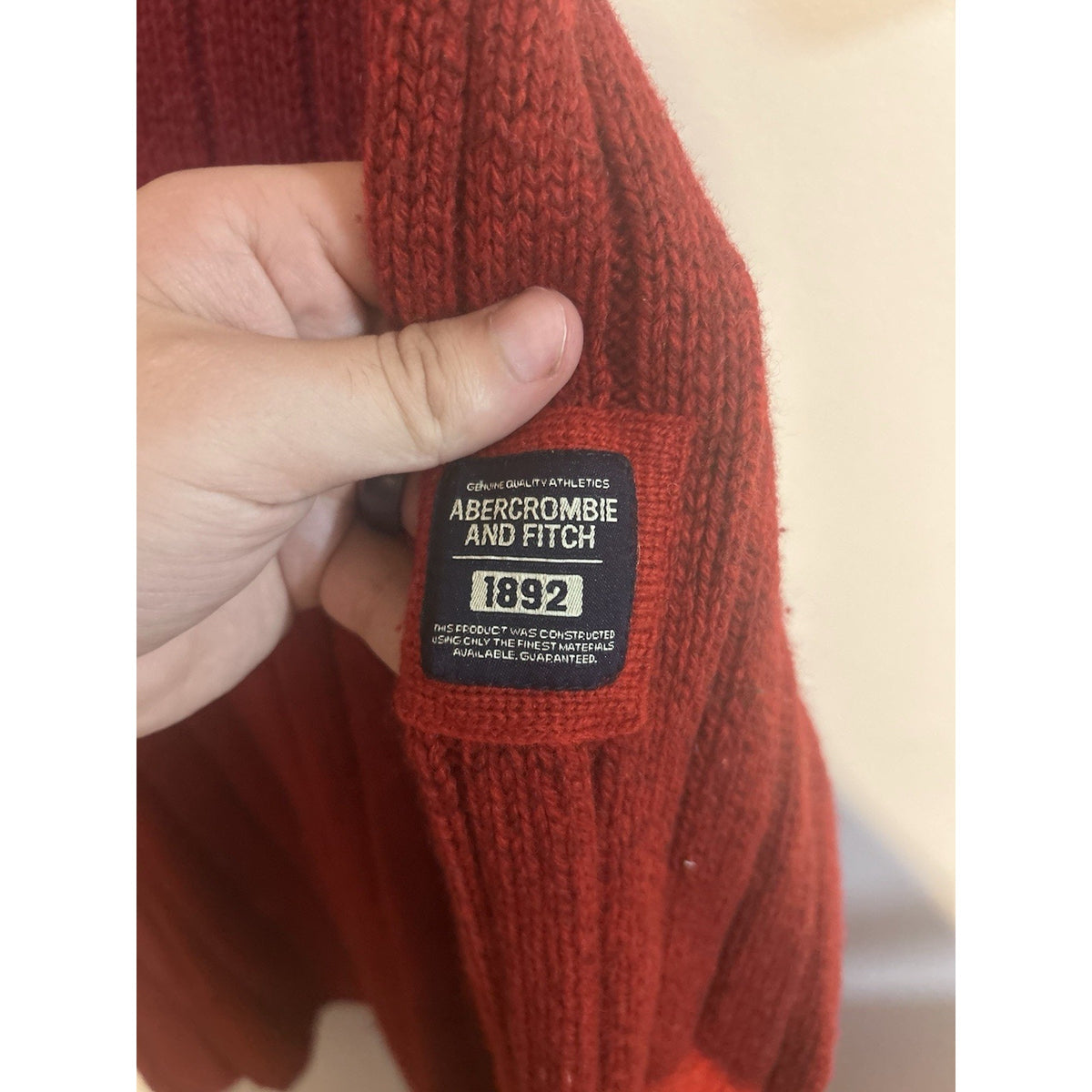 Abercrombie & Fitch Men's Red Cable Knit Pullover Sweater Size L