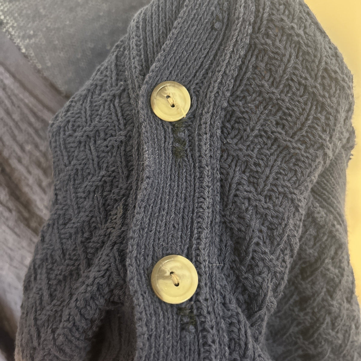 Vintage Trader Bay Cardigan Sweater Unisex Navy Geometric Knit V-Neck Button USA