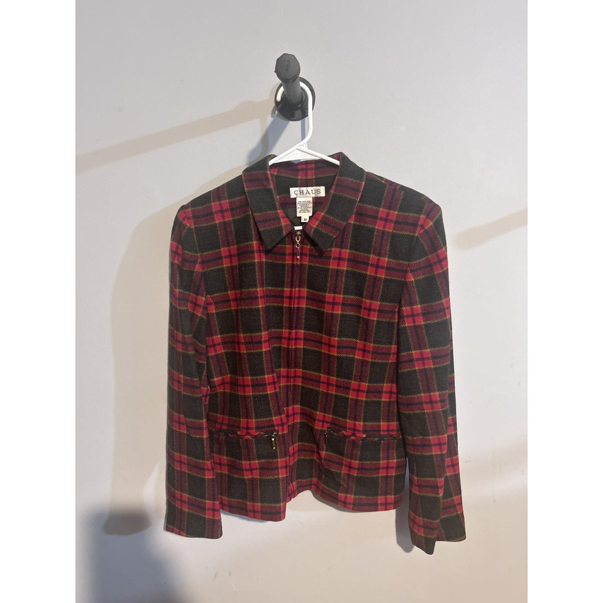 Chaus Red and Gold Plaid Zip Up Blazer 100% Wool Shell Women's size 10